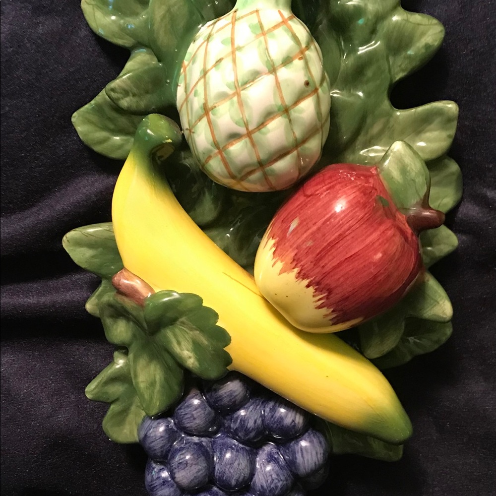 Ceramic wall hanging